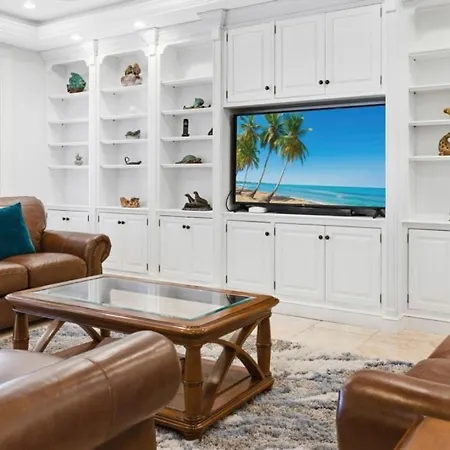 Villa Del Mar Home